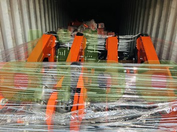 Loading photos of log trailer crane